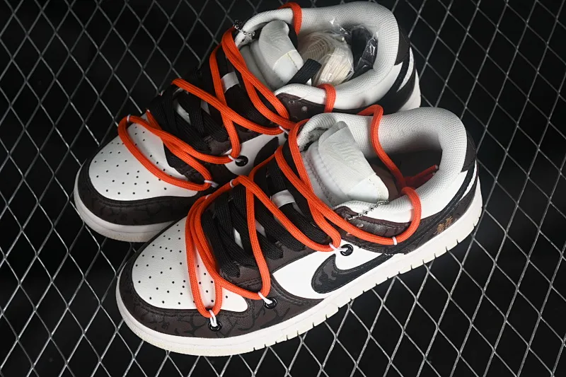 All categories Nk SB Dunk series Nk SB Dunk Low low-top sneakers Nk Dunk Low "Year of the Dragon" Year of the Dragon limited theme SB low-top casual sneakers DJ6188-100